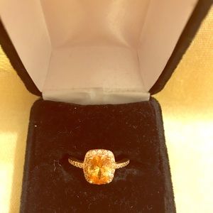 Citrine and diamond ring